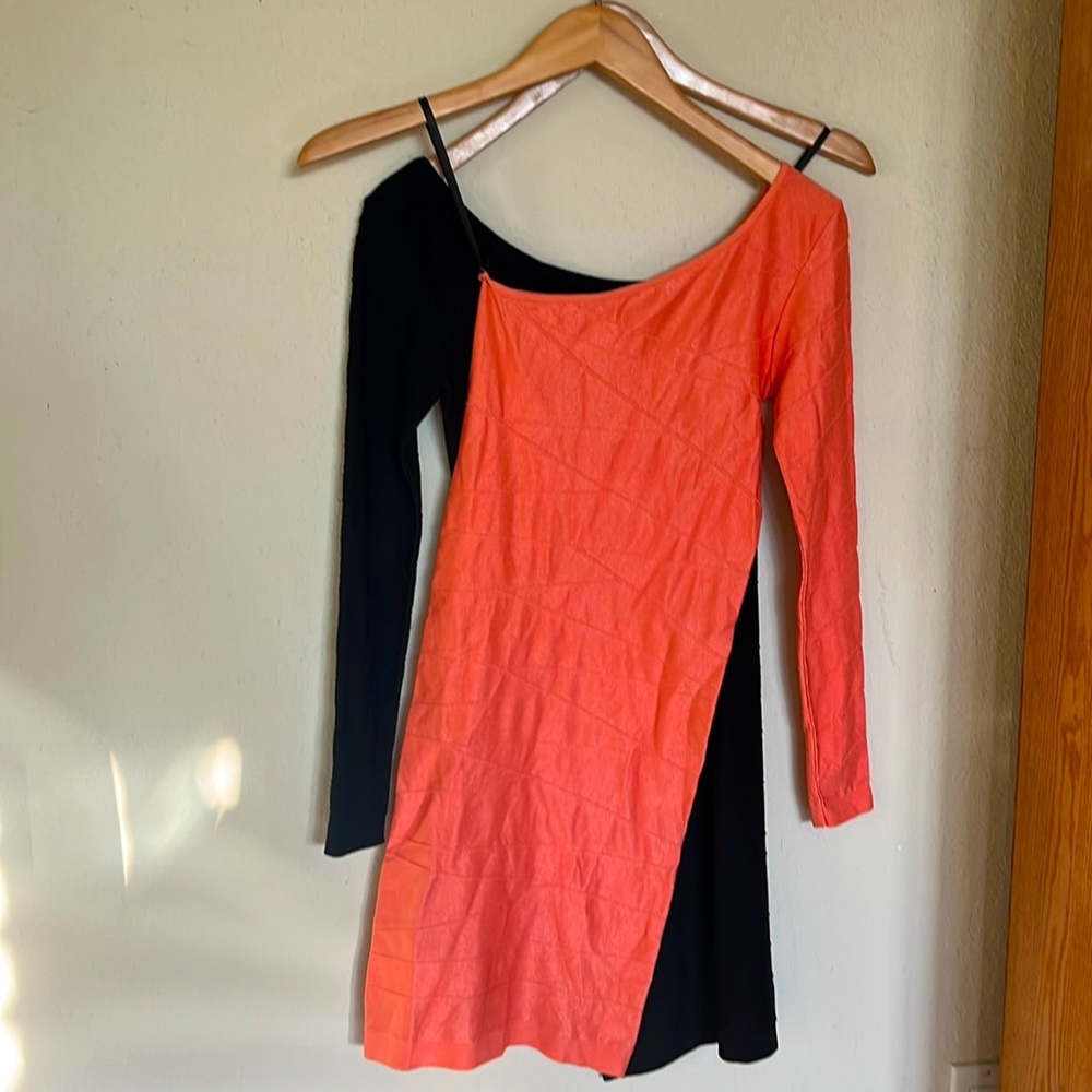 (2) bodycon mini dresses!